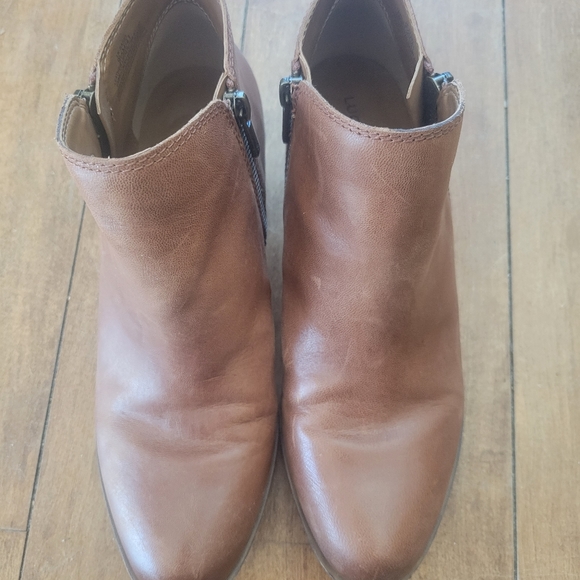 Lucky Brand Basel Leather Booties - Picture 2 of 7
